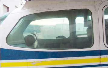 Cessna 172 Right Rear Side Window (FAA - PMA Approved) 28 - 386 - 18C, 0512030 - 14, 0512030 - 24 - 18C