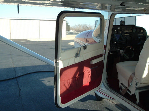 Front Entry Door Seal, Cessna 150, 152, 170, 172, 175, 180, 182, 185, 205, 206, 207, 210, 336, 337, ADS - C1401 - 18D